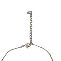 Christian Dior fine chaîne avec pendentif logo