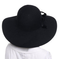 Lanvin Hat in black