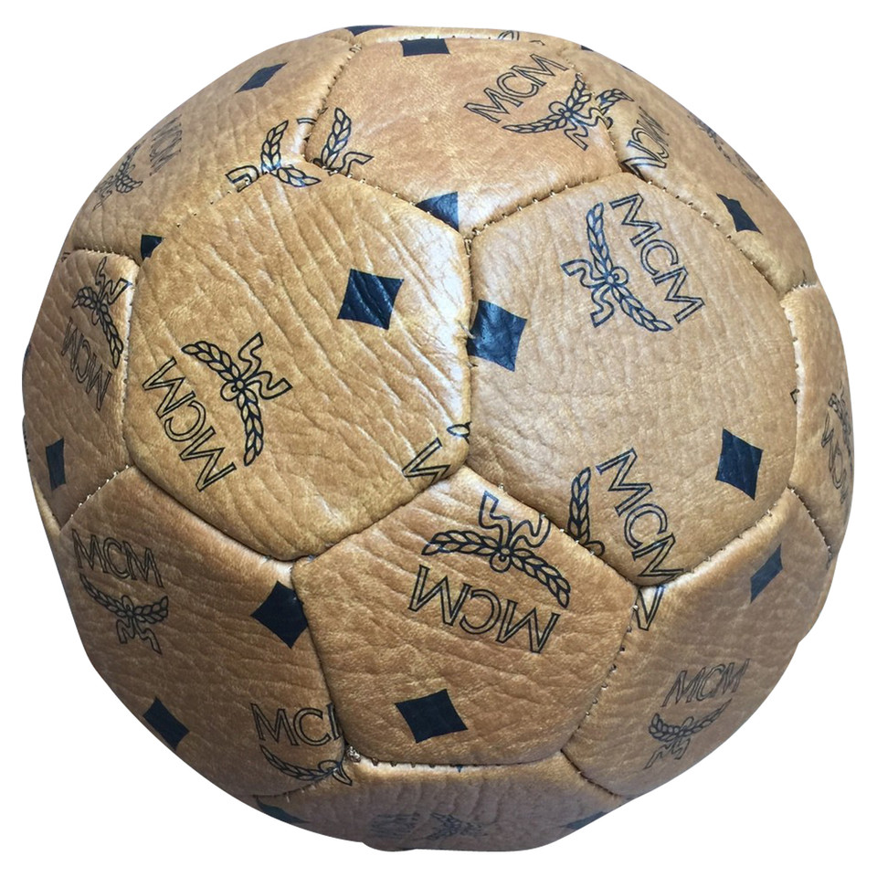 Mcm Fußball mit Monogram-Muster