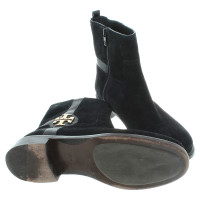Tory Burch Boots in black