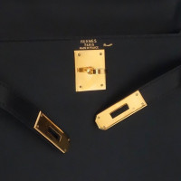 Hermès Kelly Bag 28 Leer in Zwart