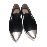 Miu Miu Slip Ons aus Wildleder 