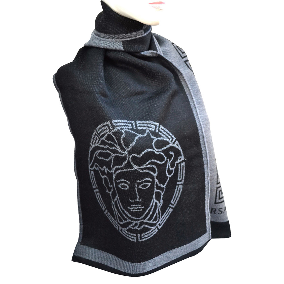 Versace Wool scarf with pattern