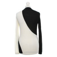 Hugo Boss Knitted sweater in black / white