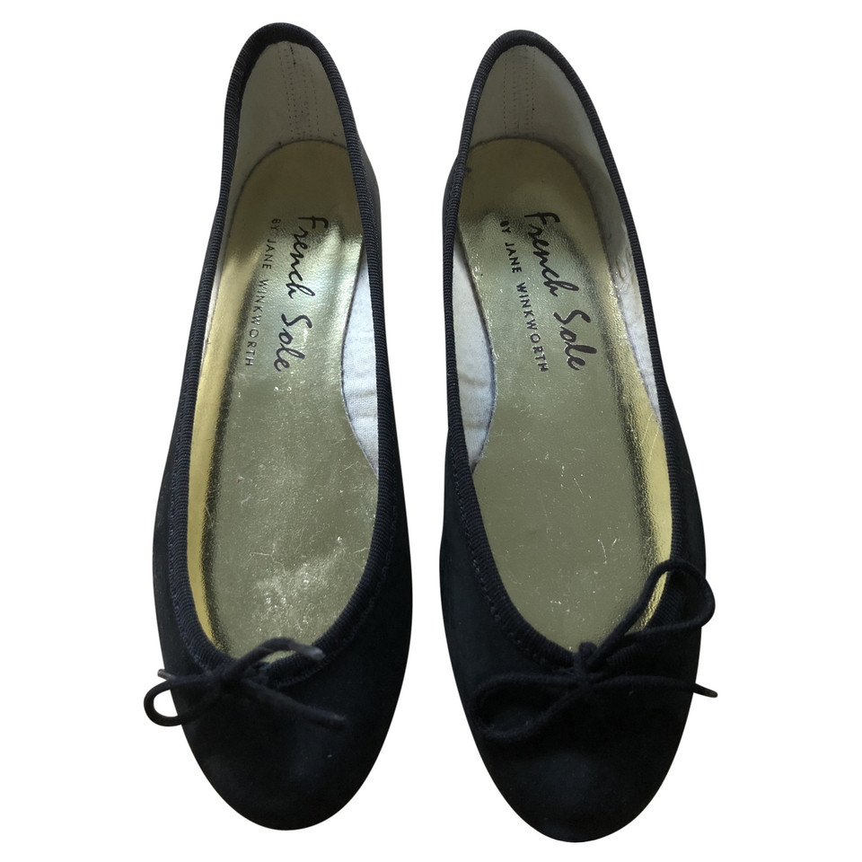 French Sole Slippers/Ballerinas Canvas in Black