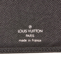 Louis Vuitton Taiga Porte Valeurs Organiser