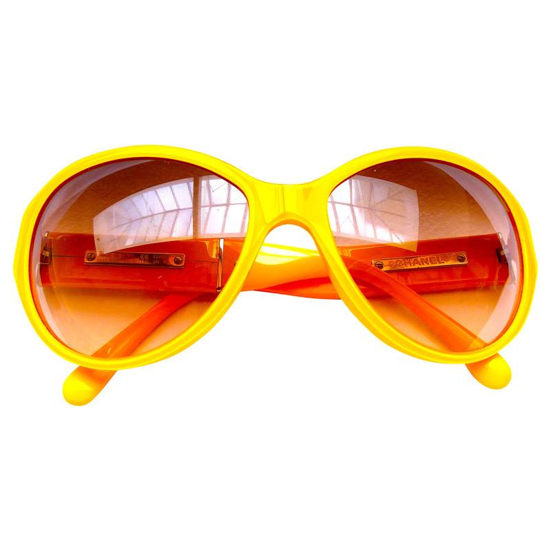 Chanel Occhiali da sole in arancione