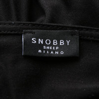 Snobby Oberteil aus Seide in Schwarz
