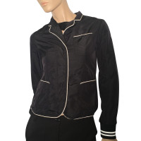 Moncler Jacke/Mantel aus Canvas in Schwarz