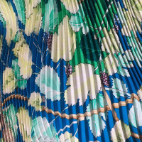 Hermès Plissetuch mit Blätter-Motiv