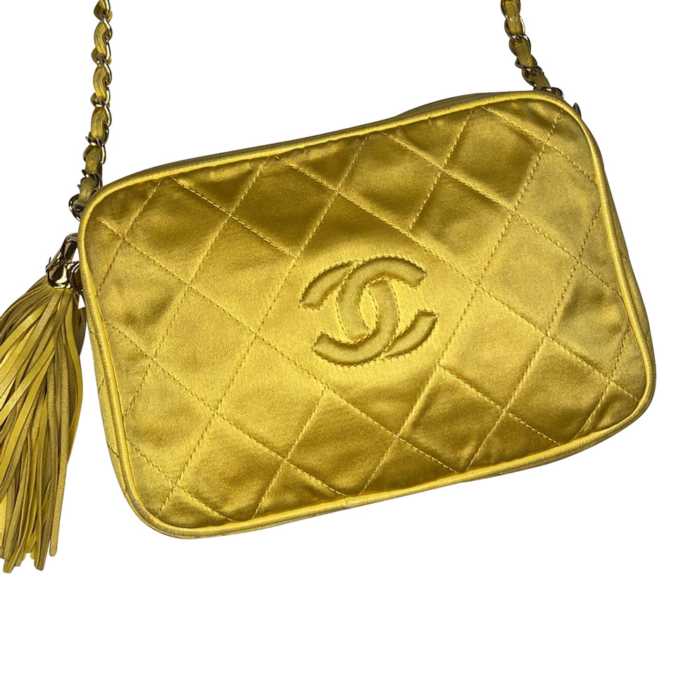 Chanel Camera Bag Zijde in Geel