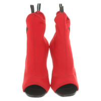 Prada Stiefeletten in Rot