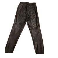 Closed leather pants
