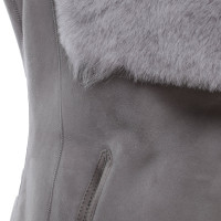 Arma Vest Fur in Grey