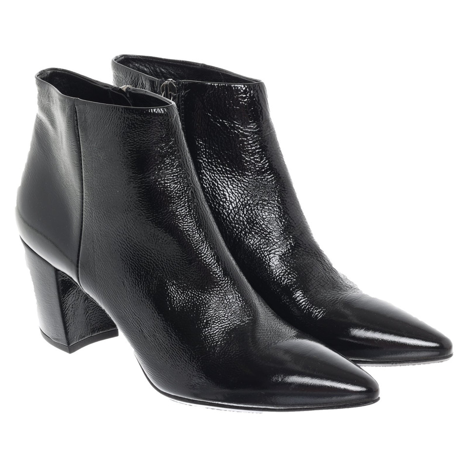 Russell & Bromley Ankle boots Patent leather in Black