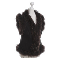 Style Butler Vest with raccoon fur