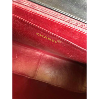 Chanel Classic Flap Bag Maxi aus Leder in Schwarz