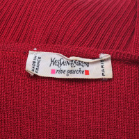 Yves Saint Laurent Pull en rouge