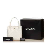 Chanel Surpique aus Leder in Weiß