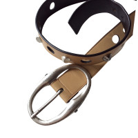 Yves Saint Laurent Cintura in pelle con borchie