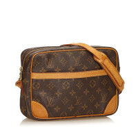 Louis Vuitton Trocadero Canvas in Bruin