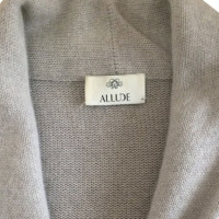 Allude Cardigan in cashmere