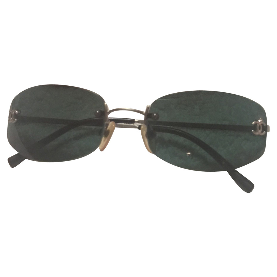 Chanel Sonnenbrille mit grauen Gläsern
