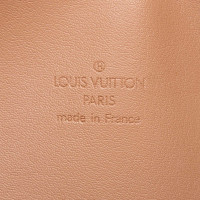 Louis Vuitton Bedford Leather in Beige