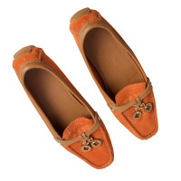 Louis Vuitton Loafer in Orange