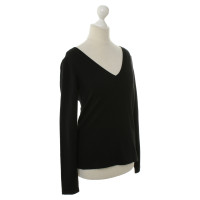 Escada Cashmere sweater in black