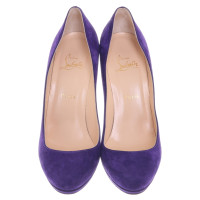 Christian Louboutin pumps in violet