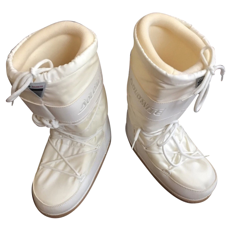 Moon Boot Stivali in Bianco