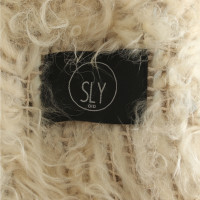 Sly 010 Vest Fur in Cream