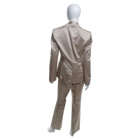 Hugo Boss 5-piece suit in beige
