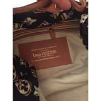 Louis Vuitton "Cruise Bulls MM"