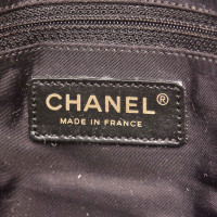 Chanel "New Line Voyage Tote MM"