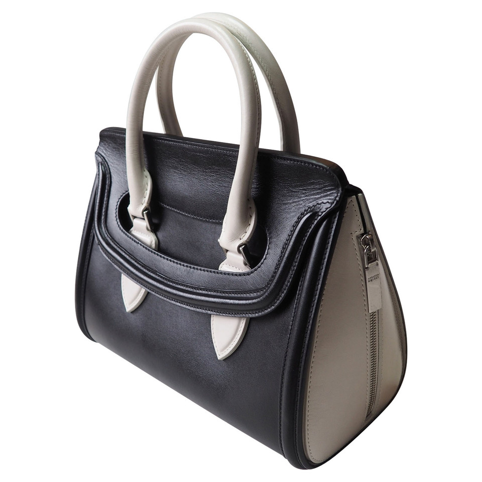 Alexander McQueen Heroine Bag 30 Leather in Black