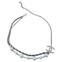 Chanel Kette aus Perlen in Silbern