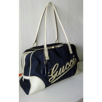 Gucci Borsa a spalla in look marina