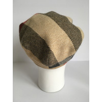 Burberry chapeau