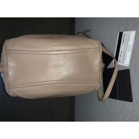 Prada Shopper Leather in Beige