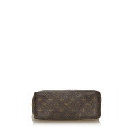 Louis Vuitton "Looping MM Monogram Canvas"