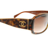 Chanel Zonnebril in Brown