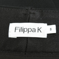 Filippa K Broek in zwart