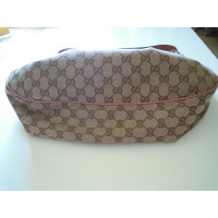 Gucci shoulder bag