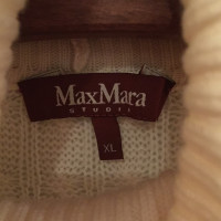 Max Mara poncho