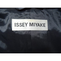 Issey Miyake deleted product
