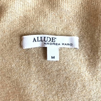 Allude Top in Beige