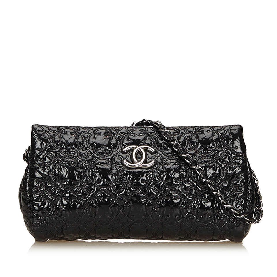 Chanel shoulder bag