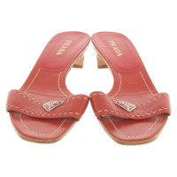 Prada Sandalen aus Leder in Rot